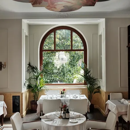 Amadria Park Sveti Jakov 호텔 5*