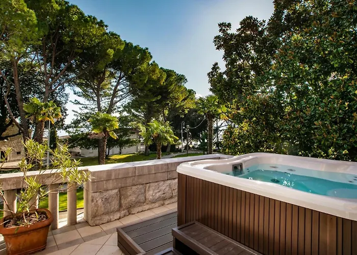 酒店 Amadria Park Sveti Jakov 5*